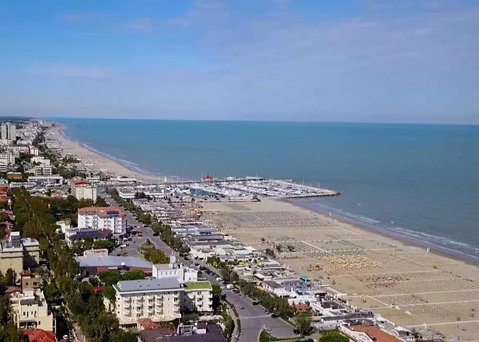 Grazioso A Due Passi Dal Mare